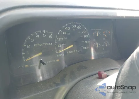 1997 GMC Suburban 1500 Sl из США, поврежденный, VIN 3GKEC16R2VG516862